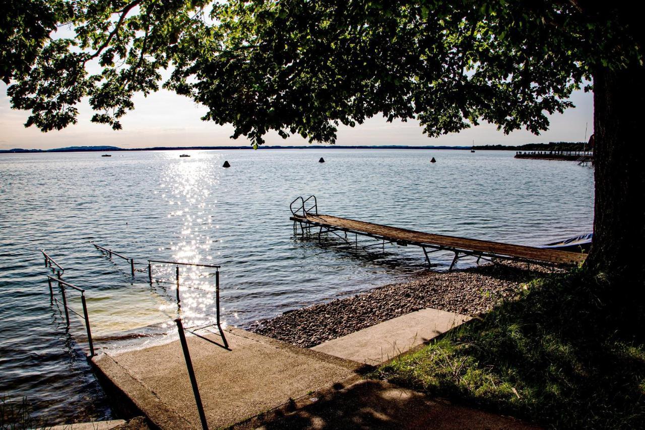 Ferienwohnungen Am Strandbad Chieming Bagian luar foto